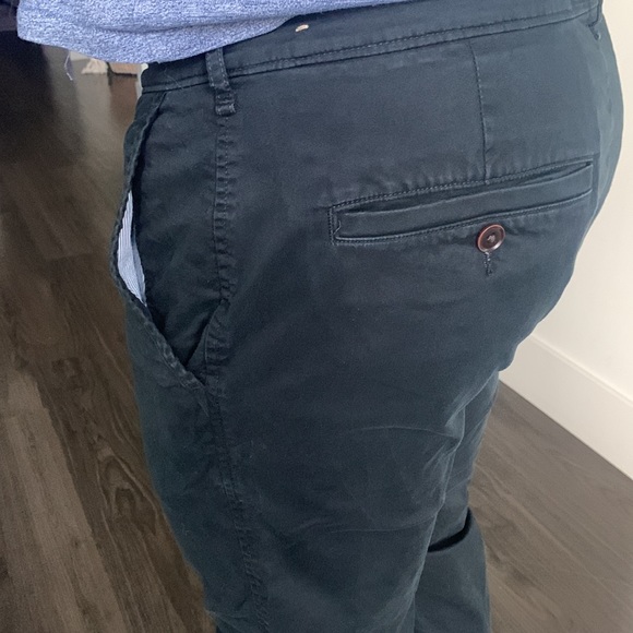 A&F Mens Slim Chinos - Picture 4 of 5